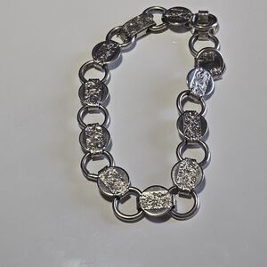 Vintage Sarah Coventry Silver Tone Bracelet 6.75"